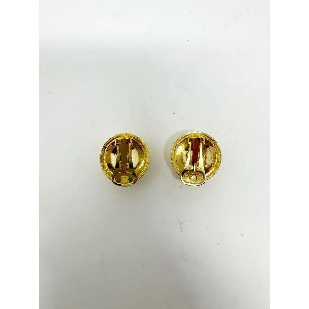 Chanel CC Logo Vintage Matelasse Gold Plated Round Clip On Earrings Rise On‎